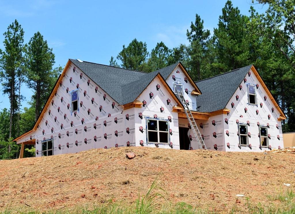 Améliorer l'isolation d'une maison avec des matériaux performants